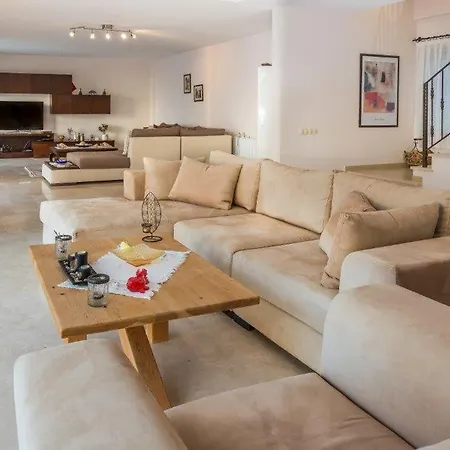 Suzan With Private Pool And Sea View, Located In Antalya Peninsula